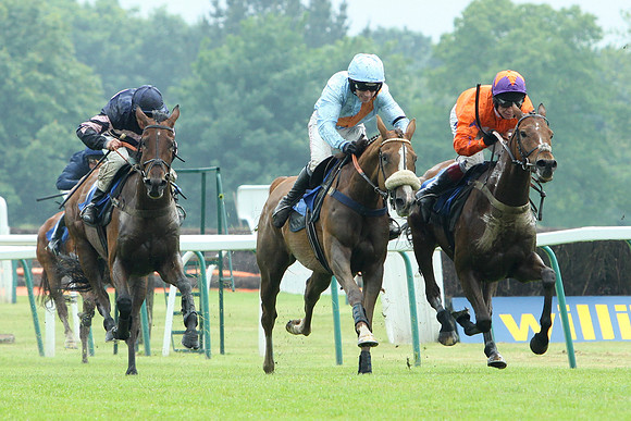 11.06.2013_RACE_2.11