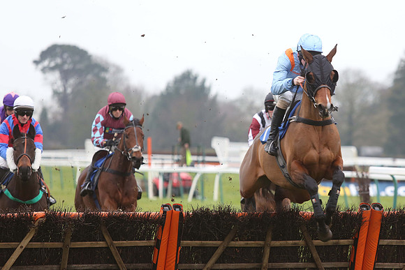 Race1_26th_Dec_2014_Font1