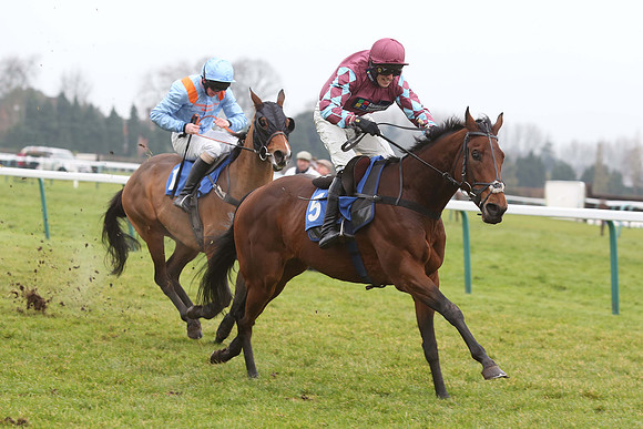 Race1_26th_Dec_2014_Font11